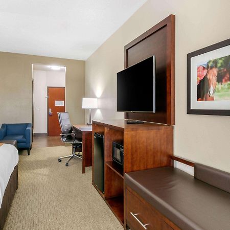 Comfort Suites Hopkinsville Near Fort Campbell Esterno foto
