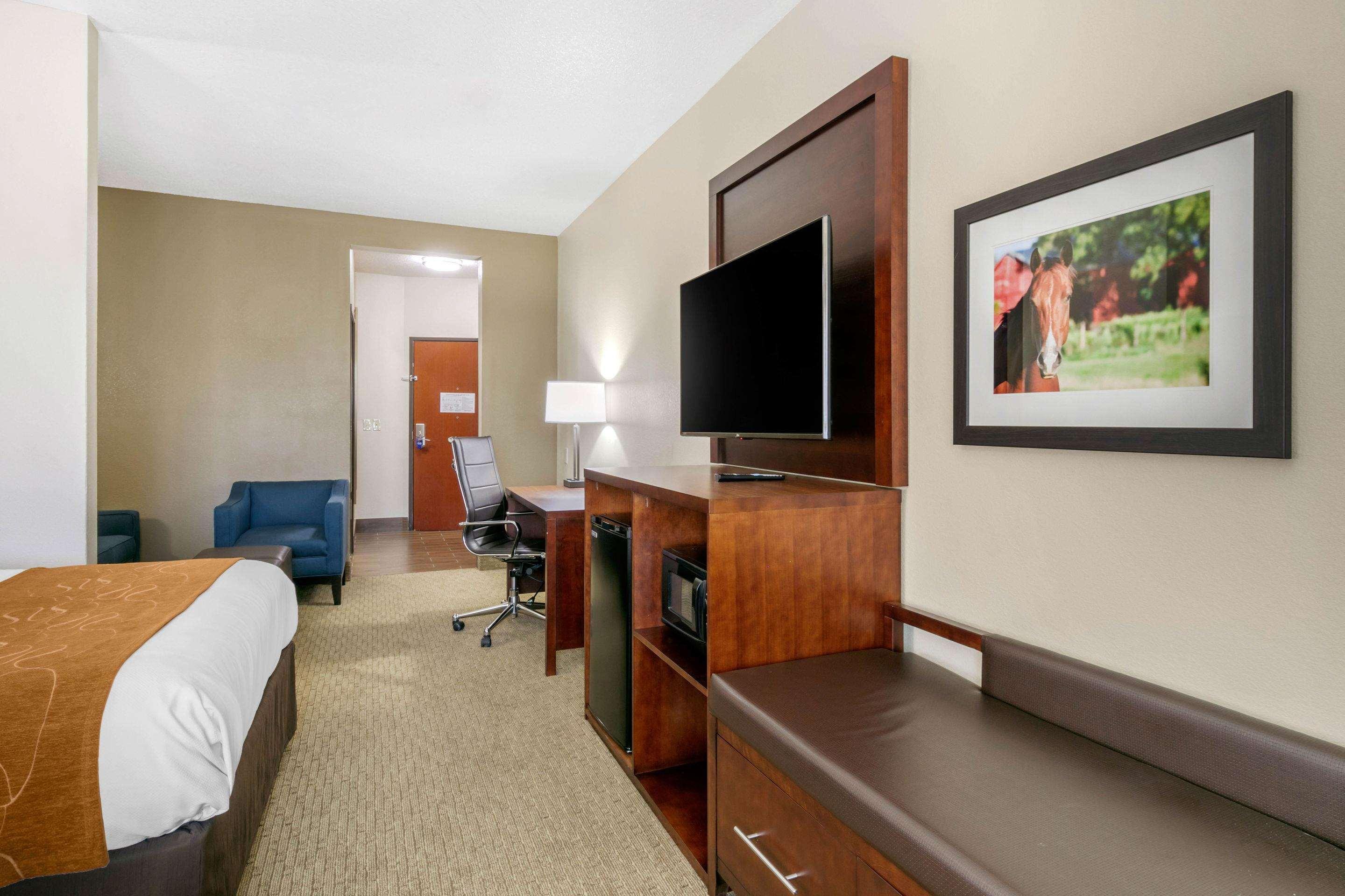 Comfort Suites Hopkinsville Near Fort Campbell Esterno foto