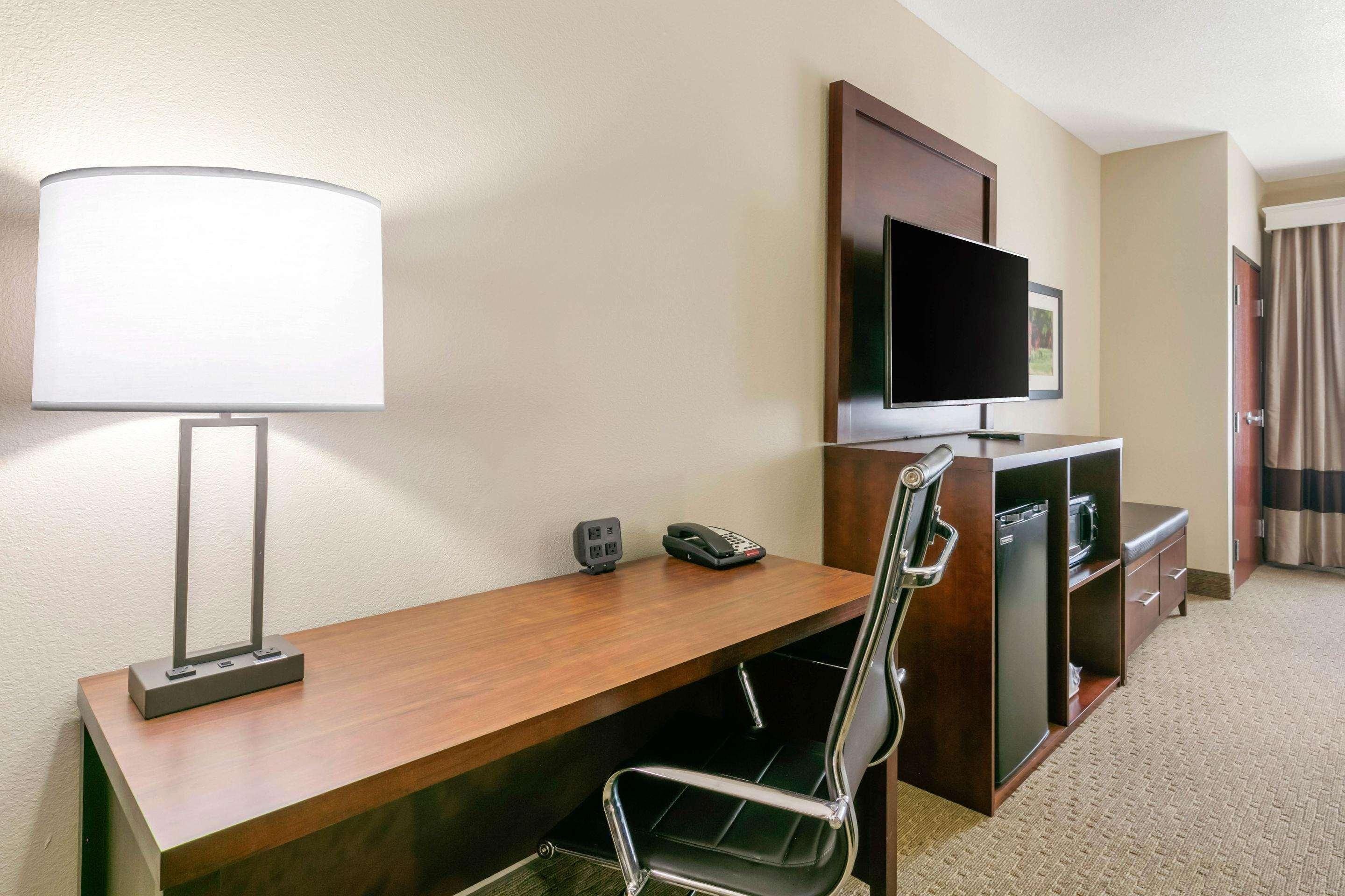 Comfort Suites Hopkinsville Near Fort Campbell Esterno foto